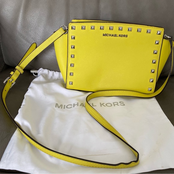 SALE MK Studded Selma Canary Yellow Leather Crossbody Bag - Picture 8 of 10
